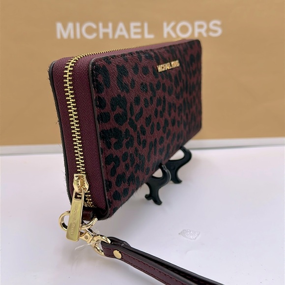 MICHAEL KORS Leather Large Continental Wristlet Phone Case Wallet Exotic Print - Picture 5 of 15
